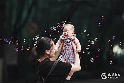 天生招财聚财出生时辰，最会赚钱的时辰女插图1