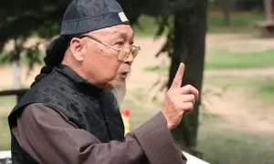 娱乐圈算命大师 神算军嫂[穿书]缩略图