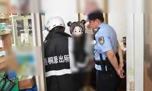 爸爸无意中发现女儿大秘密，吓得立马报警！缩略图