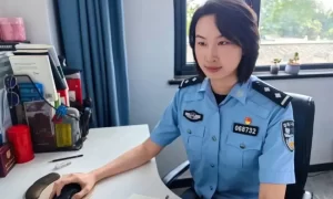 一米八的警花，会的真不少！缩略图